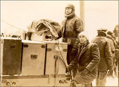 Équipe de tournage du film The Viking, vers 1930