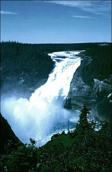 Les chutes Churchill, Labrador, vers 1969