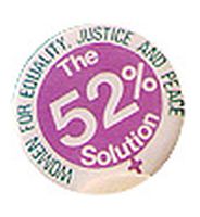 Un macaron favorisant la solution à 52 p. 100, s.d. Un macaron favorisant la solution à 52 p. 100, s.d.