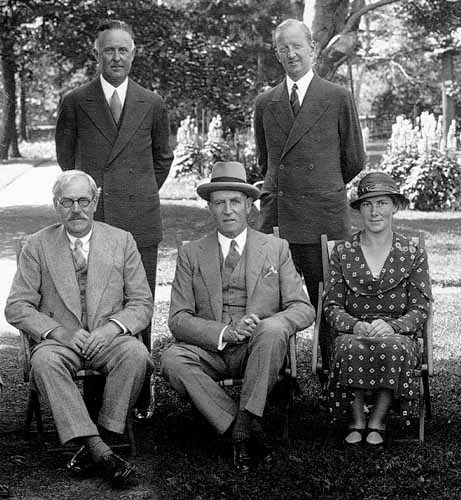 L'amiral sir Murray Anderson L'amiral sir Murray Anderson
