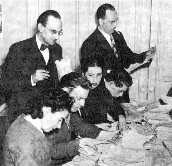 Décompte des télégrammes demandant l'ajout de l'option d'union avec le Canada (Confédération) dans le référendum, 1948 Décompte des télégrammes demandant l'ajout de l'option d'union avec le Canada (Confédération) dans le référendum, 1948
