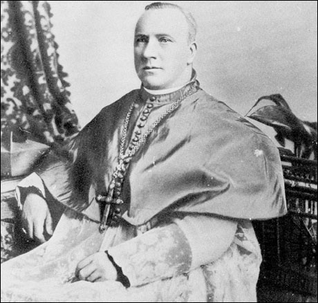 Michael Francis Howley (1843-1914), archevêque de l'Église catholique de Terre-Neuve Michael Francis Howley (1843-1914), archevêque de l'Église catholique de Terre-Neuve