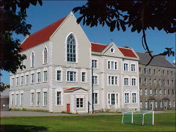 Le collège St. Bonaventure, avenue Bonaventure, St. John's, T.-N.-L. Le collège St. Bonaventure, avenue Bonaventure, St. John's, T.-N.-L.