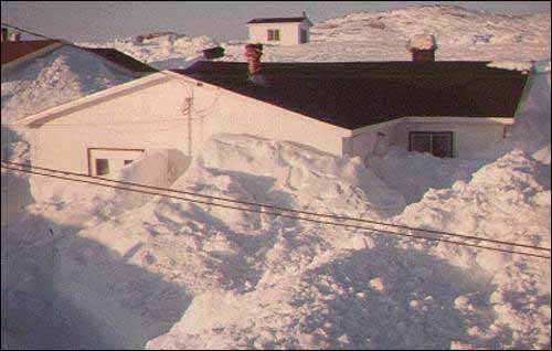 Buried House, Winter Storm of March 1995 Buried House, Winter Storm of March 1995