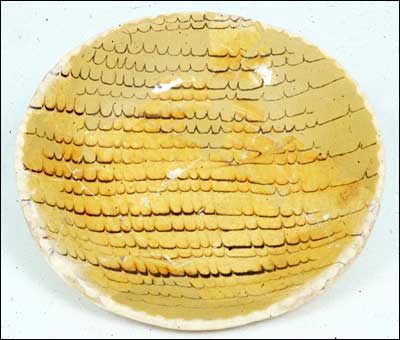 Combed Slipware Plate (Fld-099) Combed Slipware Plate (Fld-099)