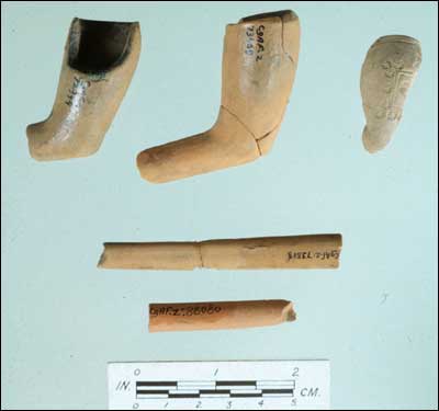 Fragments of Red Clay Pipes (Fld-247) Fragments of Red Clay Pipes (Fld-247)