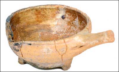 North Devon 'Pipkin' or Cooking Pot (Fld-097) North Devon 'Pipkin' or Cooking Pot (Fld-097)