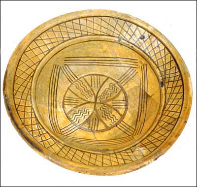 North Devon Sgraffito Bowl (Fld-133) North Devon Sgraffito Bowl (Fld-133)