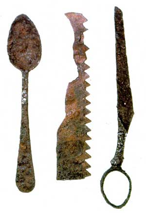 Spoon, Saw and Scissors from a Beothuk Site on the Exploits River Spoon, Saw and Scissors from a Beothuk Site on the Exploits River