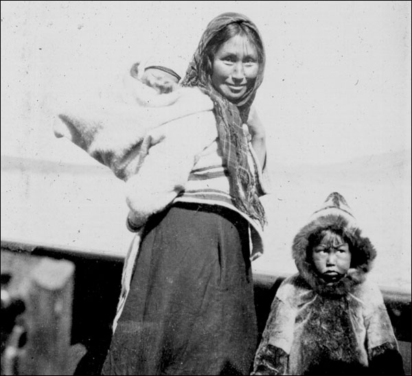 Unidentified Inuk Woman with Children, ca. 1920 Unidentified Inuk Woman with Children, ca. 1920