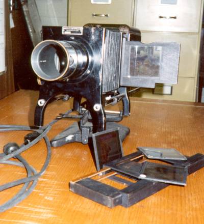 A 1940s Bausch and Lomb projector A 1940s Bausch and Lomb projector