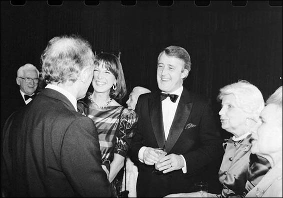 Mulroney Speaking to Trudeau, 1984