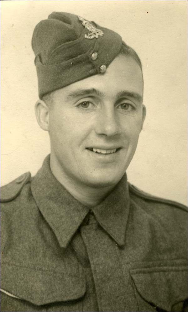 Reginald Meadus, 59th (Newfoundland) Heavy Regiment, ca. 1940s Reginald Meadus, 59th (Newfoundland) Heavy Regiment, ca. 1940s