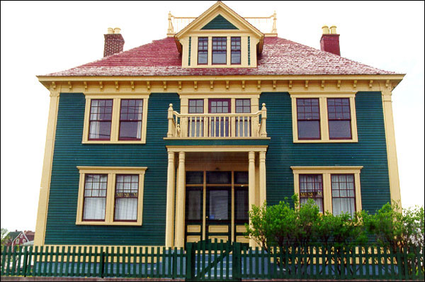 George C. Harris House, Grand Bank, NL