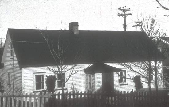 Cramps Irish Farmhouse, Freshwater Road, St. John's, n.d. Cramps Irish Farmhouse, Freshwater Road, St. John's, n.d.