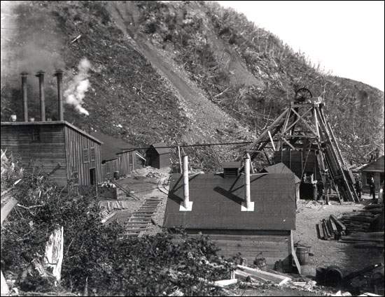 Tilt Cove Mine, ca. 1900 Tilt Cove Mine, ca. 1900